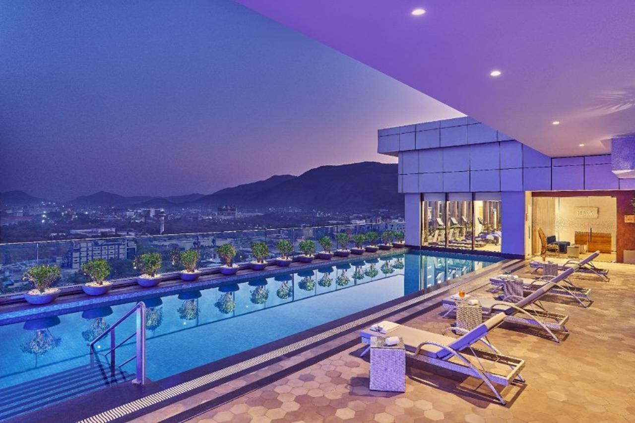 Vivanta Navi Mumbai Turbhe Extérieur photo